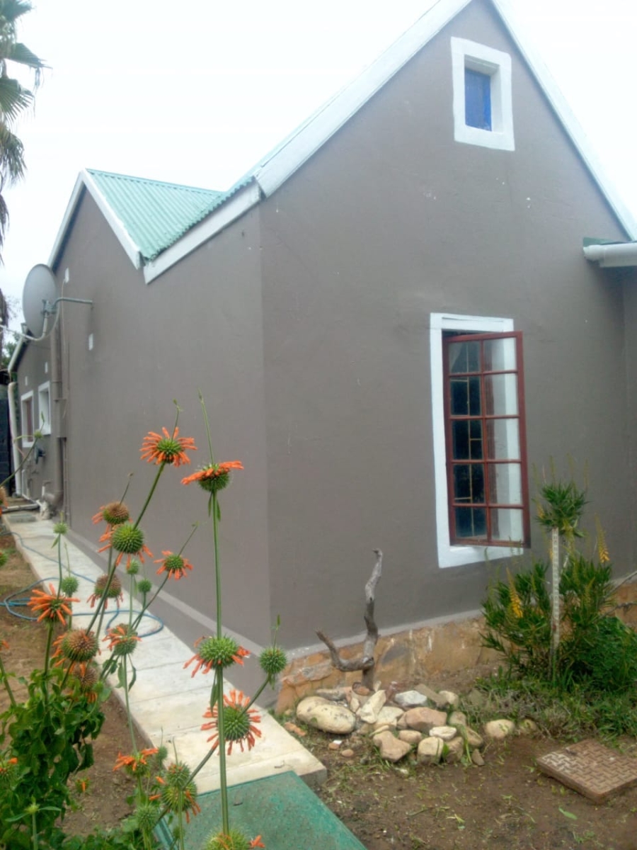 4 Bedroom Property for Sale in Uniondale Western Cape